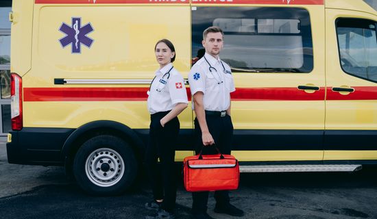 申扎 救护车平台哪个好 靠谱推荐服务好